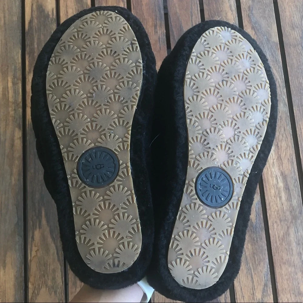 UGG fluff yaeh slide size 8 black - Picture 8 of 8